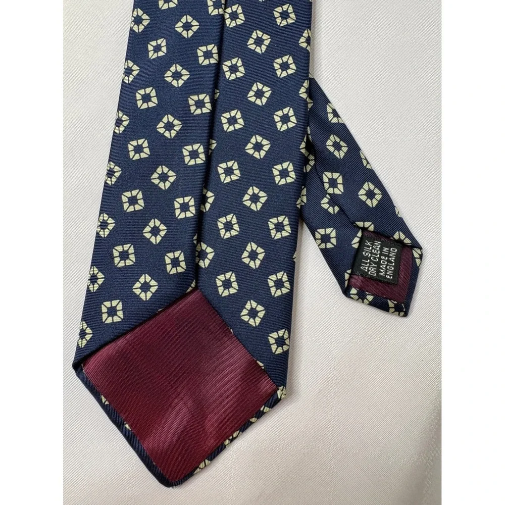 LIBERTY OF LONDON Mens Navy Blue 100% Silk Necktie Geometric British Preppy